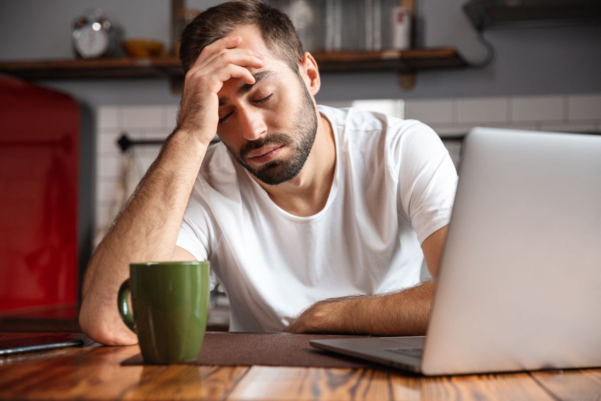 8 SIGNS That Your Body is Crying for Help